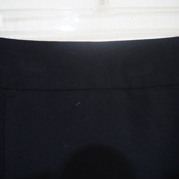Classic Basic Stretch Black Pencil Skirt - Size 6 - Picture 3 of 9